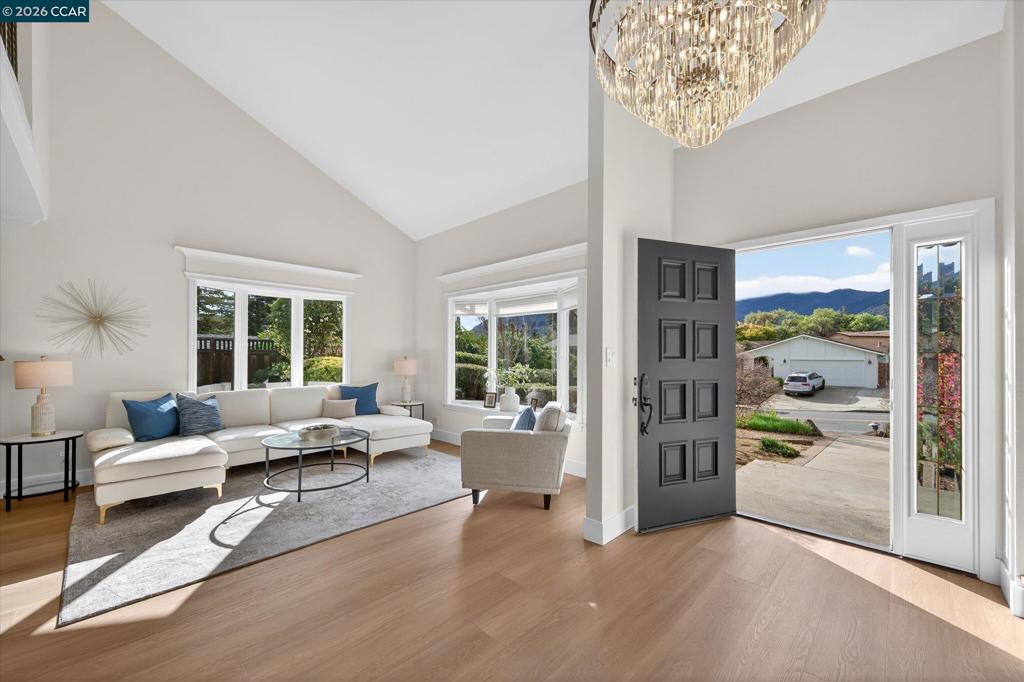 218 218 Mountaire Cir