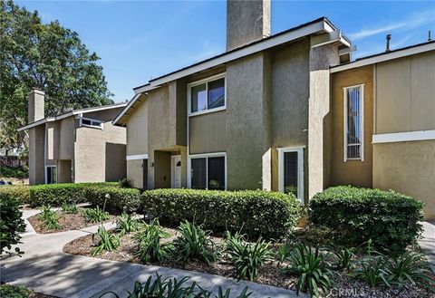 25 Cheyenne Irvine CA 92604