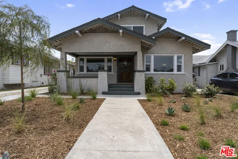 MLS: 26864605