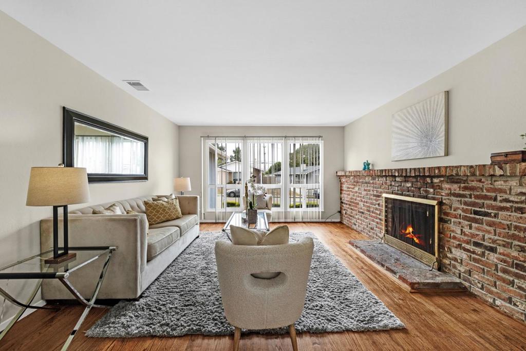 3501 Longview Drive