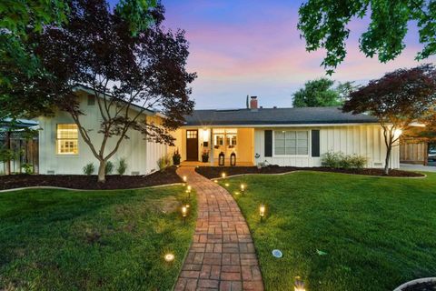 Photo of 16180 Jasmine Way, Los Gatos, CA 95032 (MLS # ML82041900)