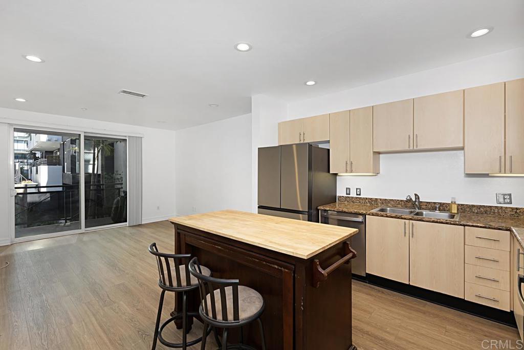 525 11th Avenue 1203
