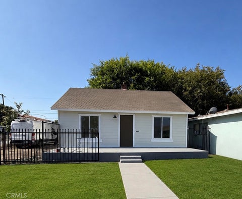 Photo of 4958 E San Rafael Street, Compton, CA 90221 (MLS # CV26150746)