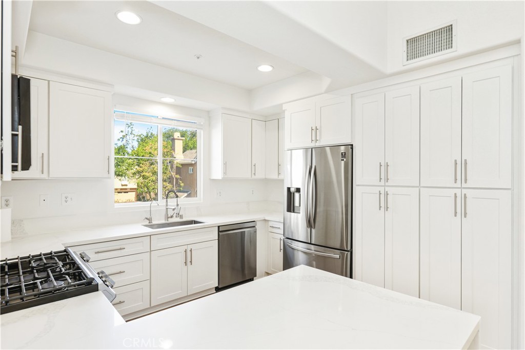 26 Burlingame