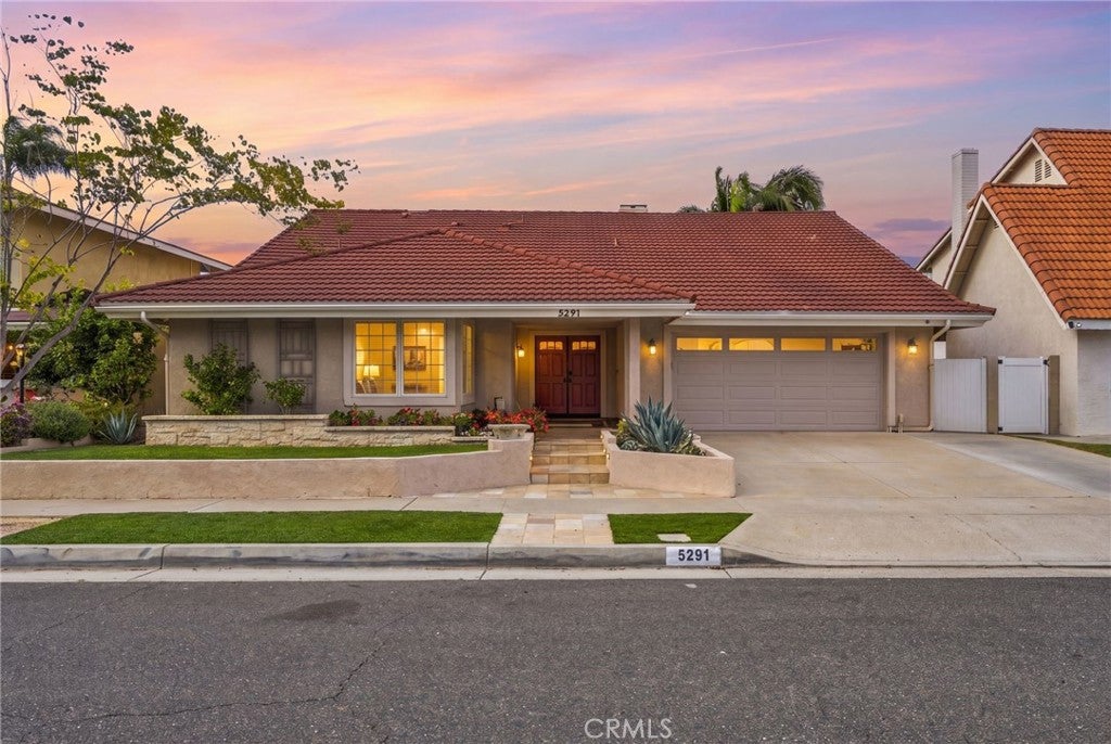 5291 Kenilworth, Huntington Beach CA 92649 - Photo 1
