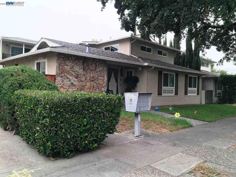 Photo of 1581 Mendenhall Drive, San Jose, CA 95130 (MLS # 41129321)