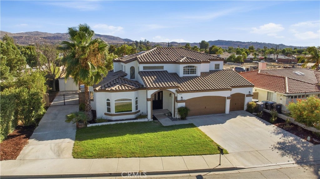 42115 Shadow Lane