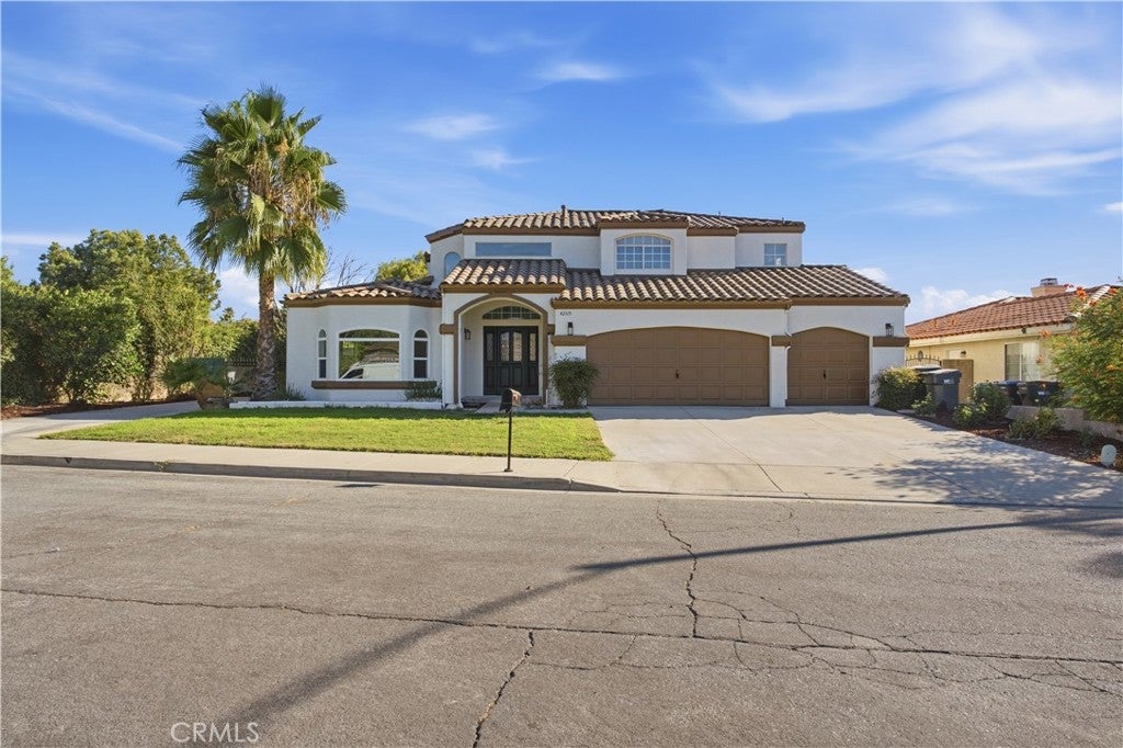 42115 Shadow Lane