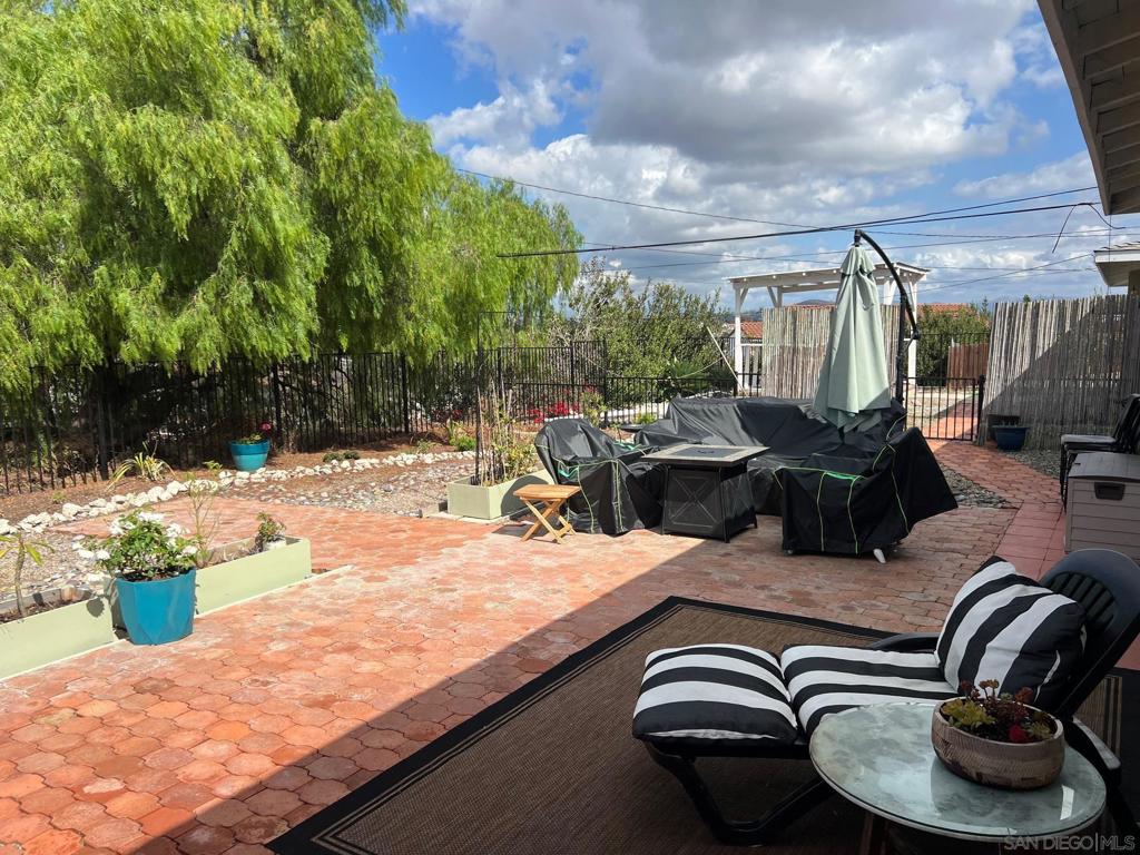 Encanto - Residential Income