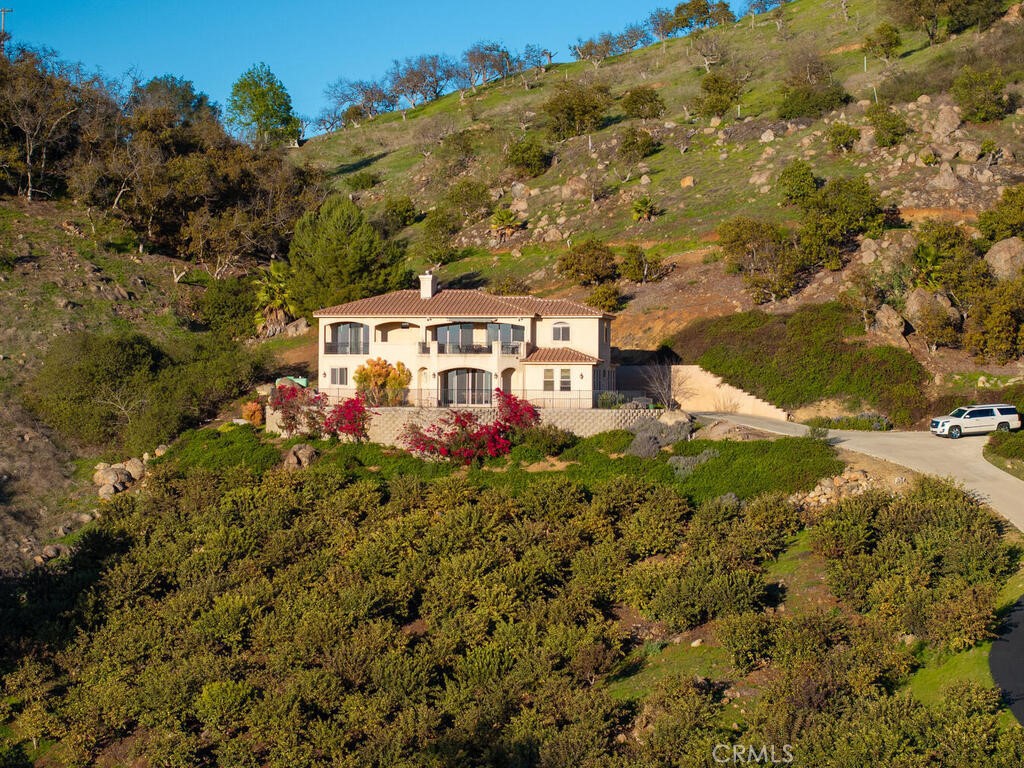 2115 Rainbow Glen Road