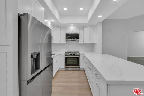 Photo of 4477 Woodman Avenue #207, Sherman Oaks, CA 91423 (MLS # 25620227)