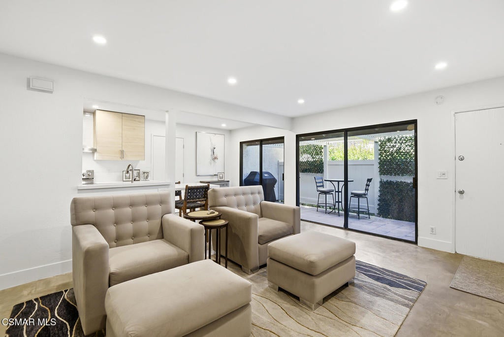 2870 Instone Court
