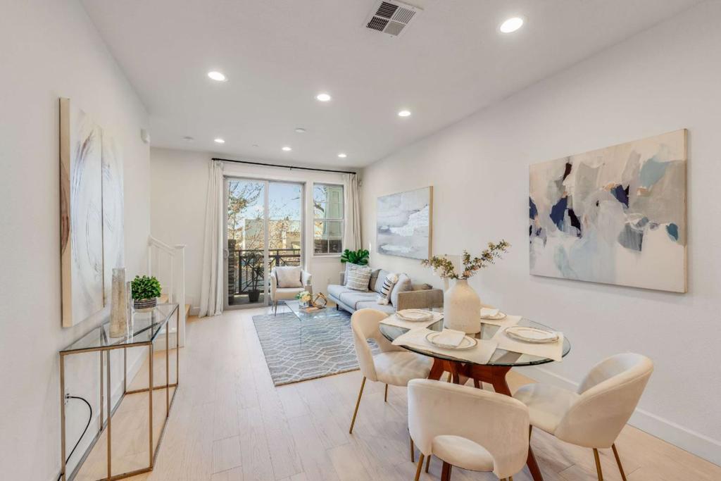 7 Artisan Way