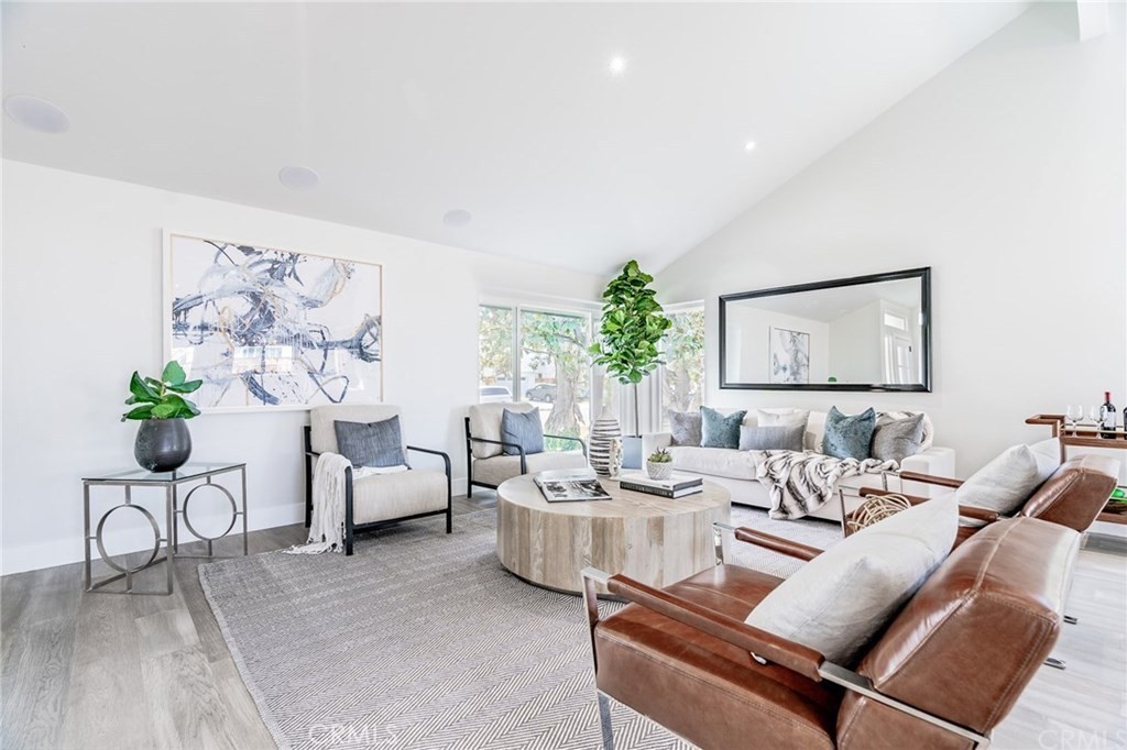Newport Crest (NEWC) - Residential Lease