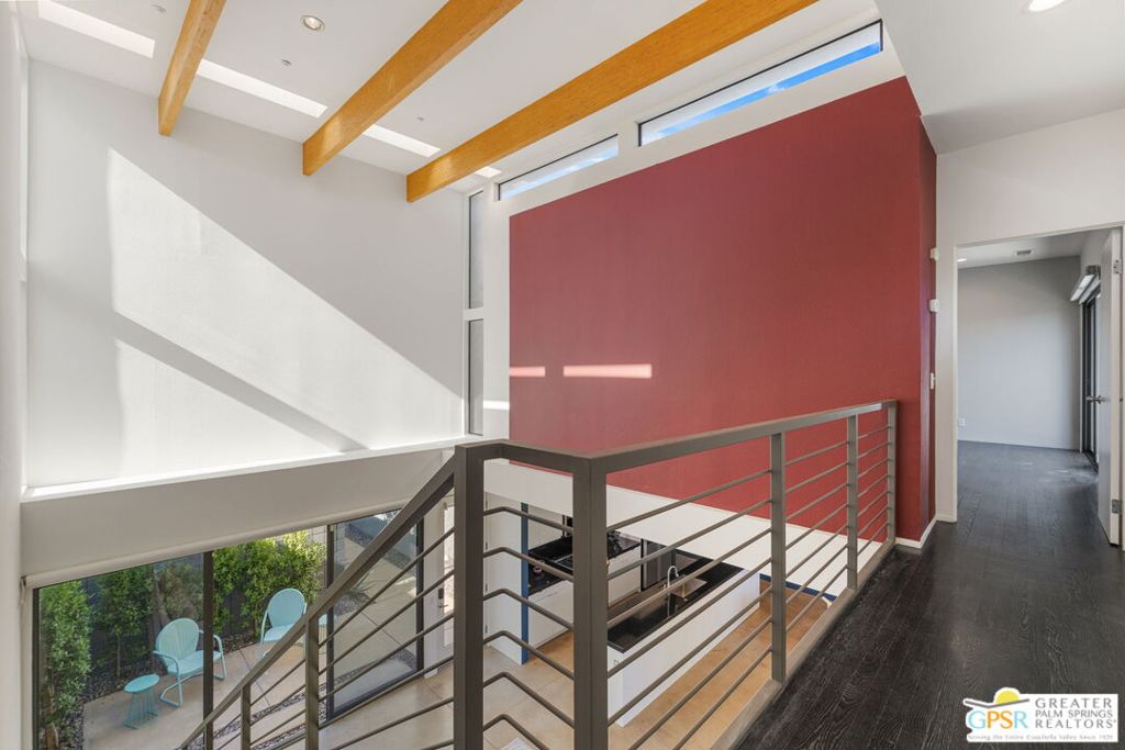 48 @ Baristo - Residential