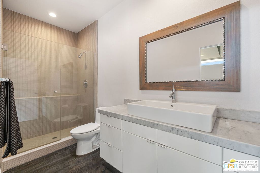 48 @ Baristo - Residential