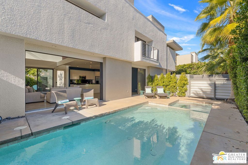 Photo of 1534 E Baristo Road, Palm Springs, CA 92262 (MLS # 25628053PS)