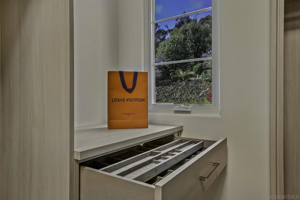 Rancho Santa Fe - Residential