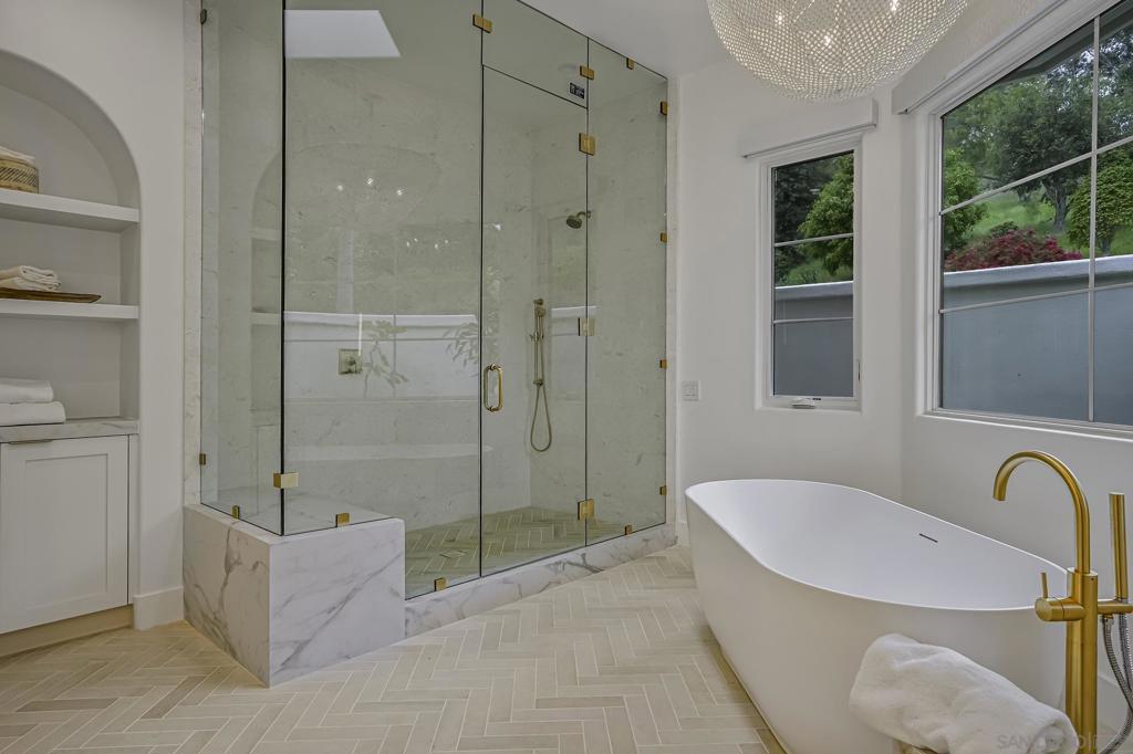 Rancho Santa Fe - Residential