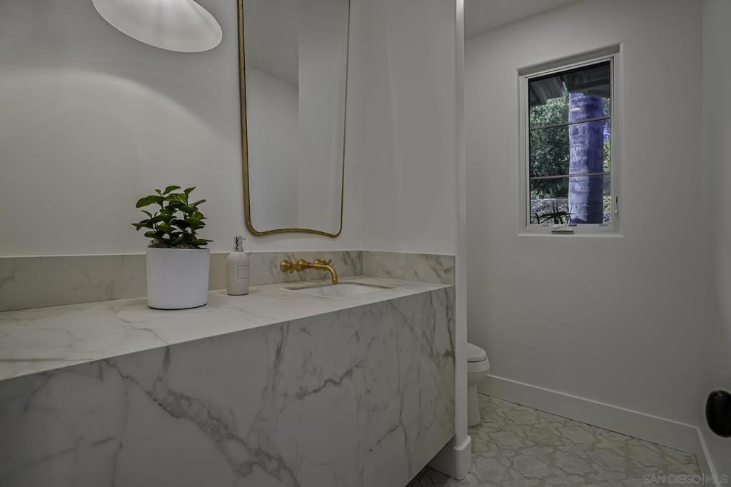 Rancho Santa Fe - Residential