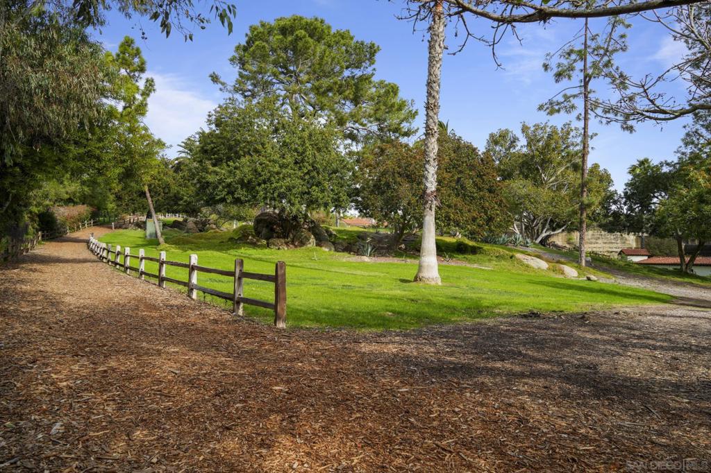 Rancho Santa Fe - Residential