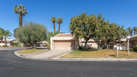 Photo of 68704 Calle Tolosa, Cathedral City, CA 92234 (MLS # 219142422DA)