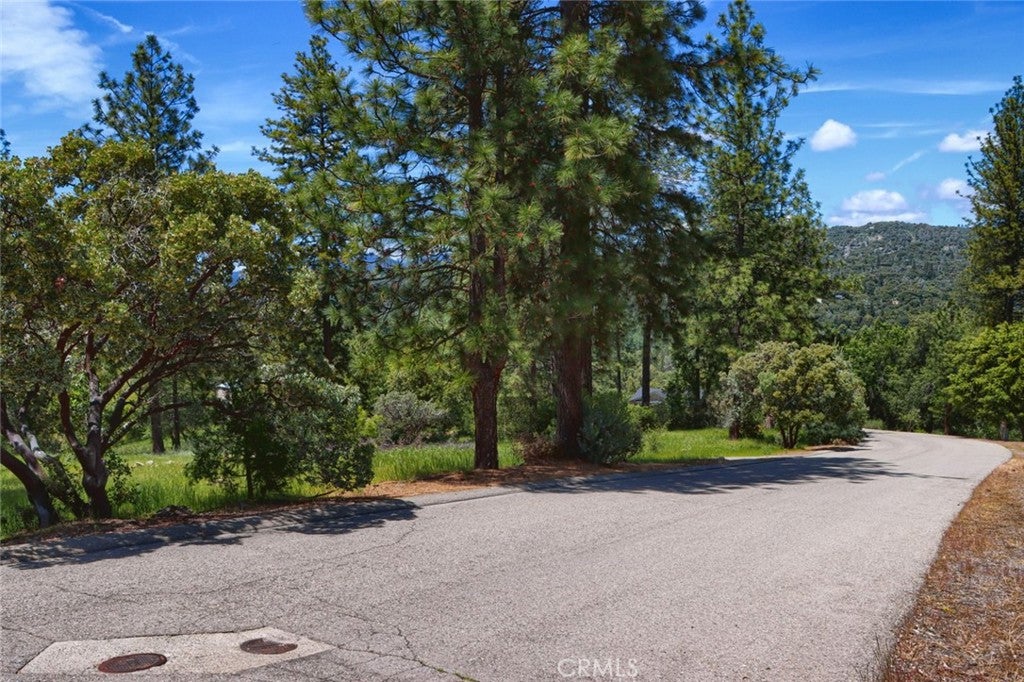 8 Lot Timberwood Lane