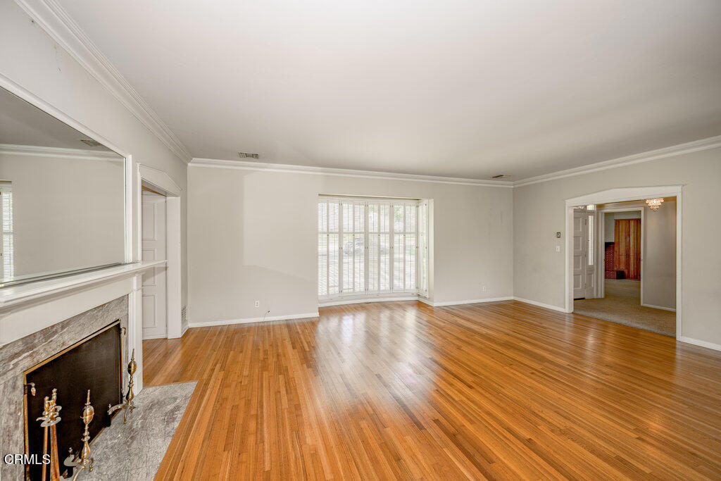 Properties 4 1488 Kensington Road