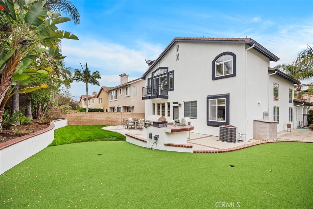 25036 Footpath Lane