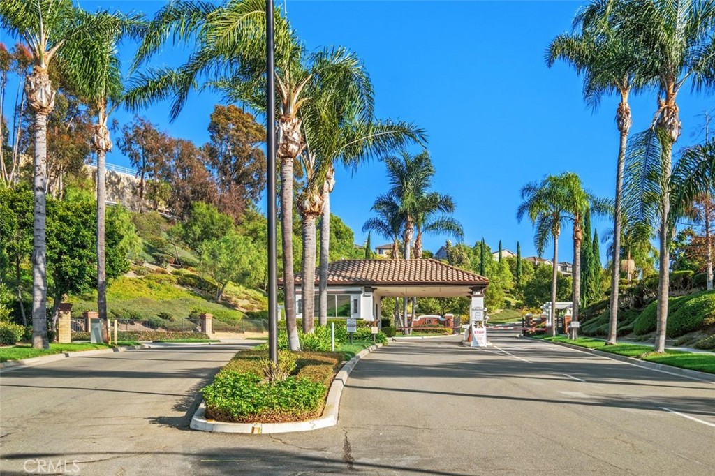 25036 Footpath Lane