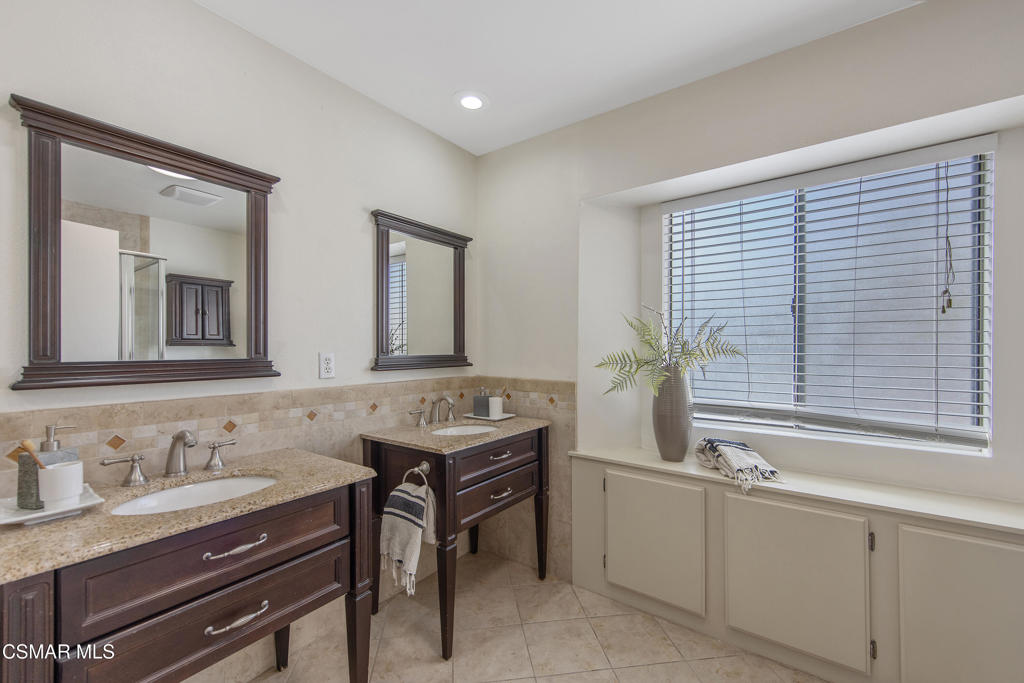 Westlake Bay-728 - 728 - Residential