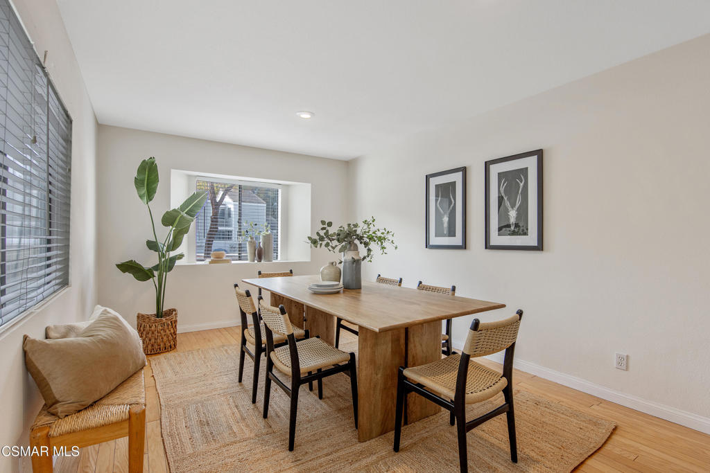 Westlake Bay-728 - 728 - Residential