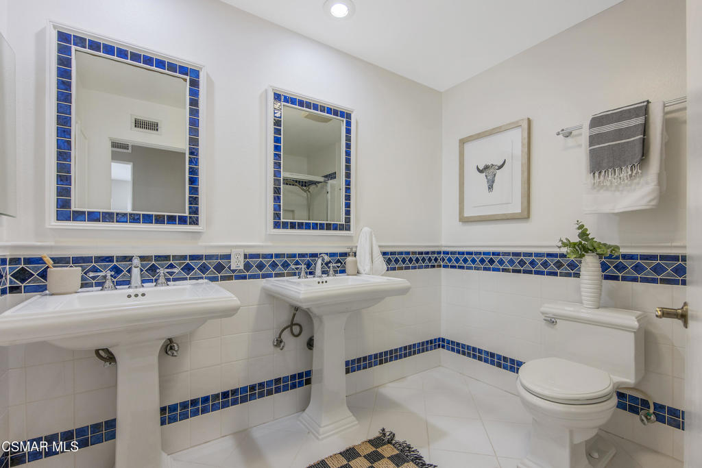 Westlake Bay-728 - 728 - Residential