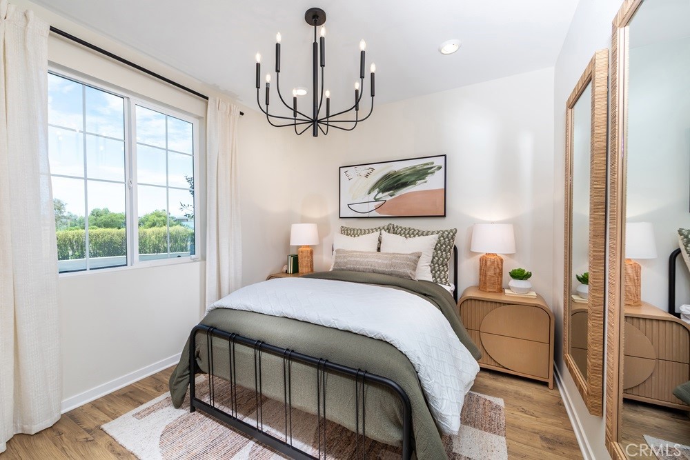 19033 Laurelhurst Avenue