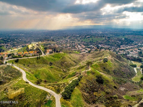 Photo of 17900 Bull Canyon Road, Granada Hills, CA 91344 (MLS # 225004360)
