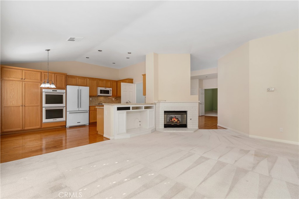 Meadows Wood (610) - Residential