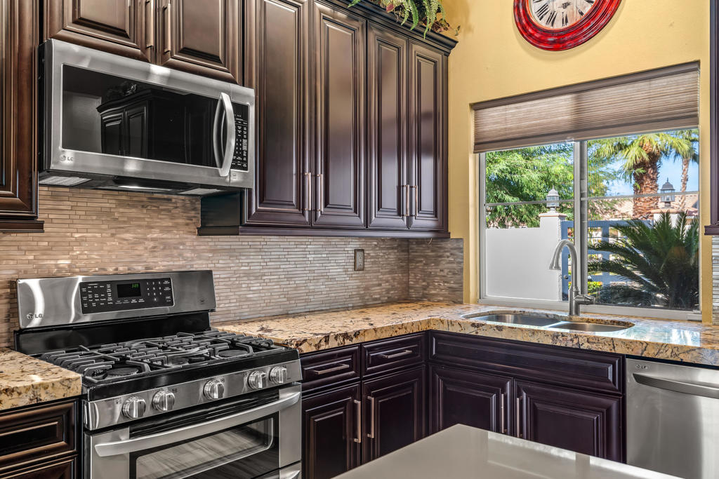 Rio Del Sol - Residential
