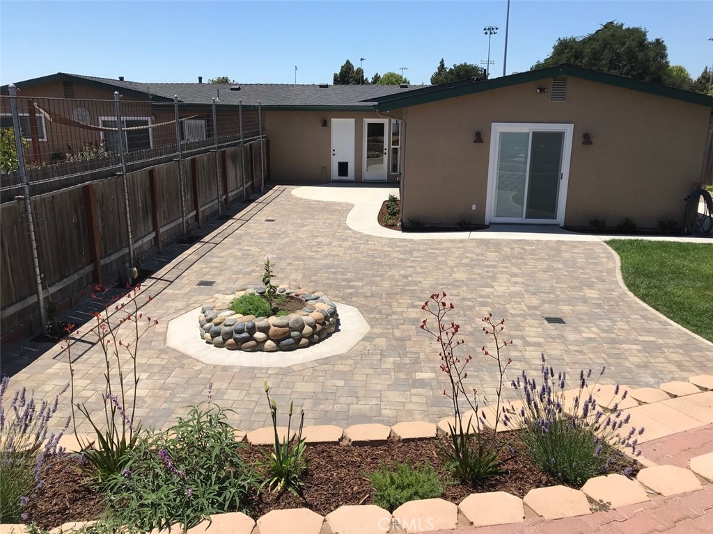 421 Golden West Place