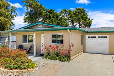 Photo of 421 Golden West Place, Arroyo Grande, CA 93420 (MLS # SC26131382)