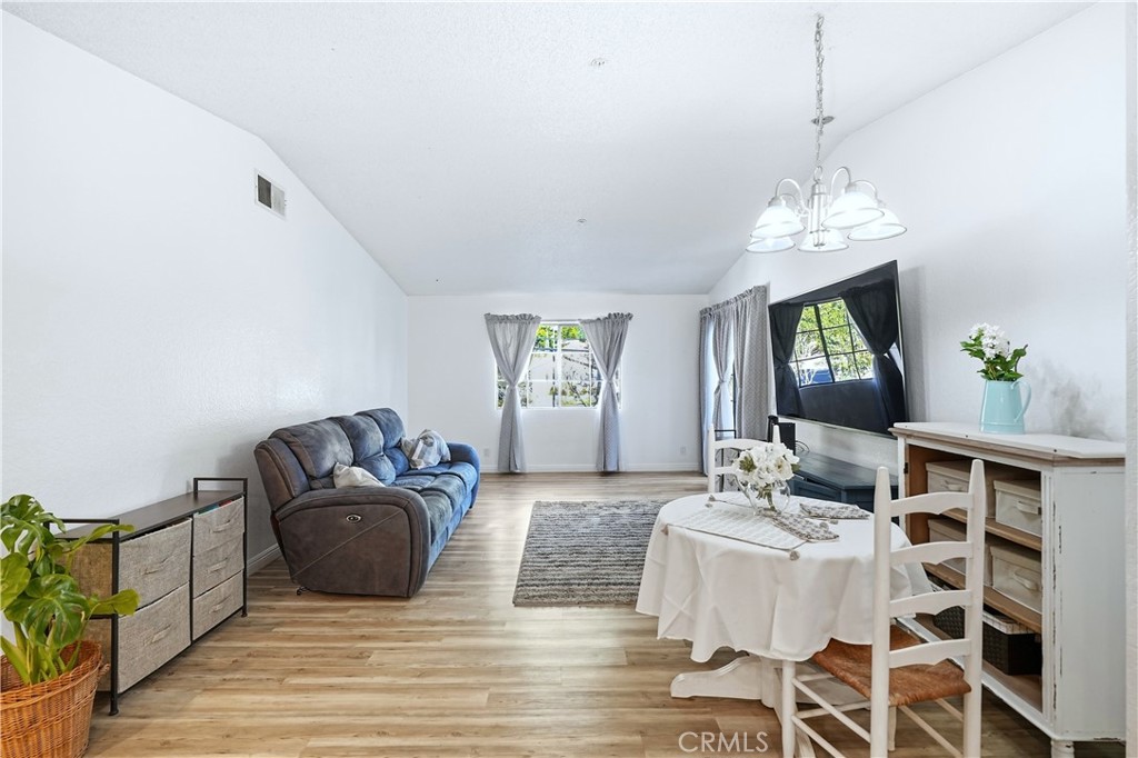 1774 Shady Oaks Court