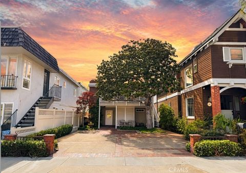 Photo of 122 Opal Avenue #2, Newport Beach, CA 92662 (MLS # LG26092171)