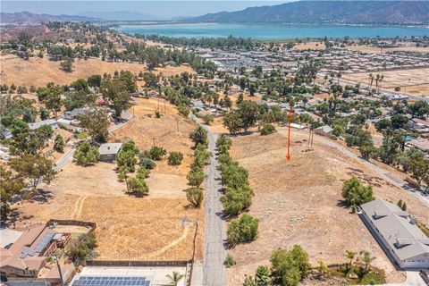 0 Stevens #101 Lake Elsinore CA 92530