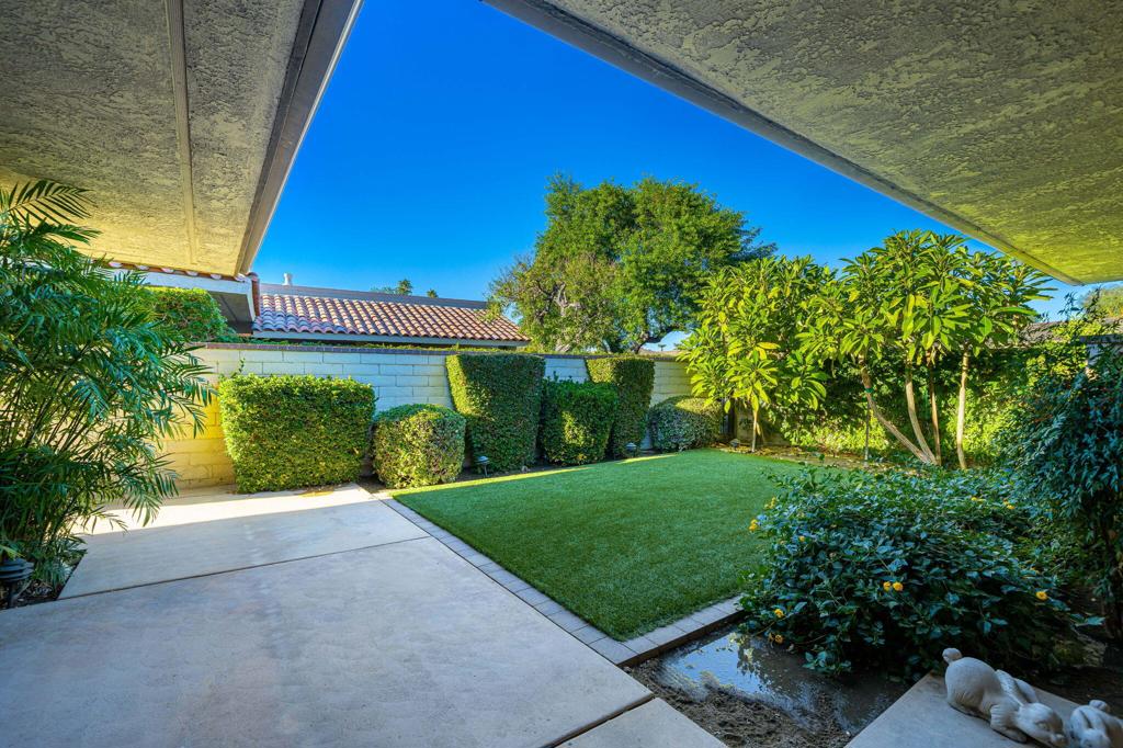 The Springs C.C. - Residential