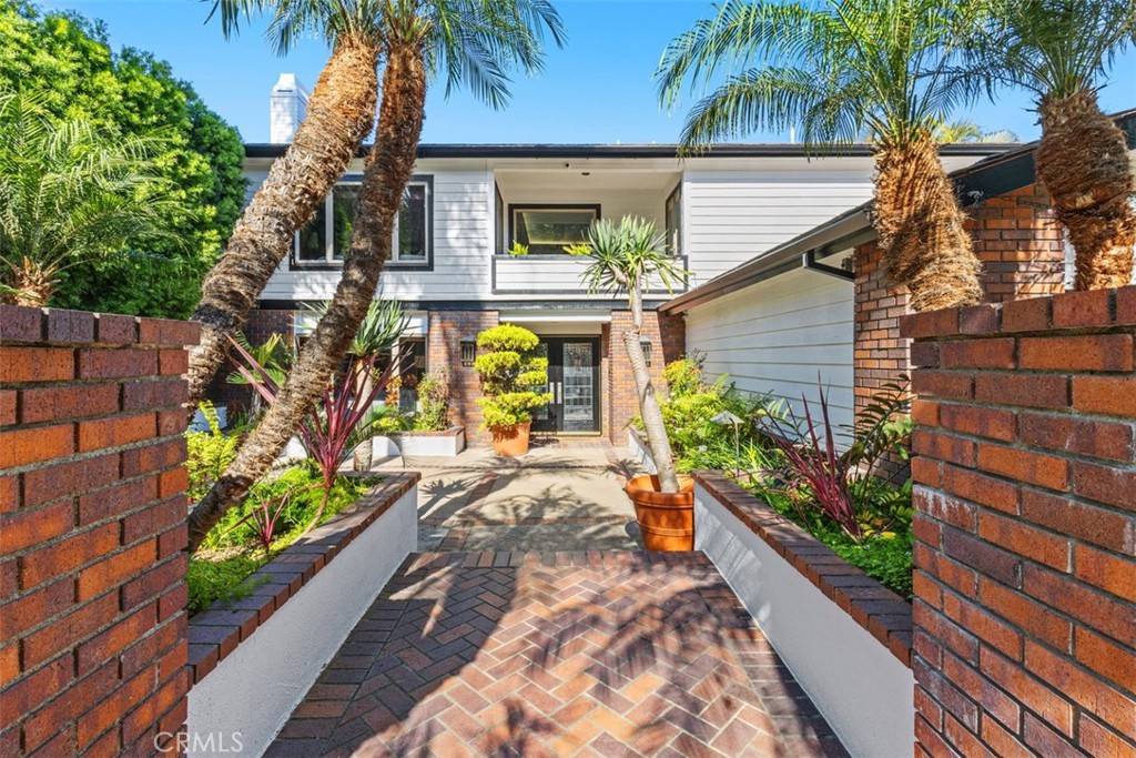 6421 E Bixby Hill Road