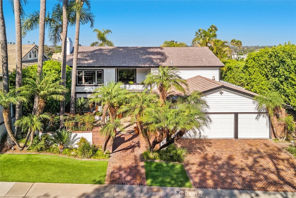 6421 E Bixby Hill Road