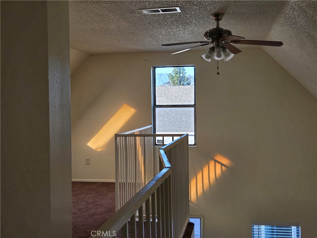 14515 Woodland Drive 10