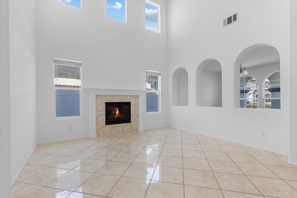43871 Via Montalban