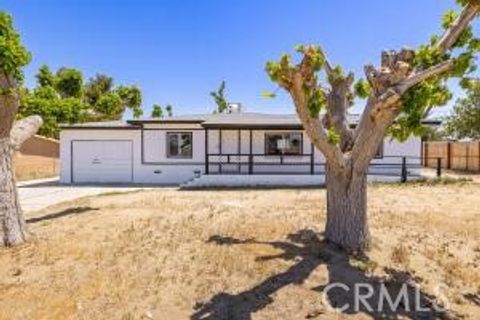 Photo of 35328 80th Street E, Littlerock, CA 93543 (MLS # SR25191167)
