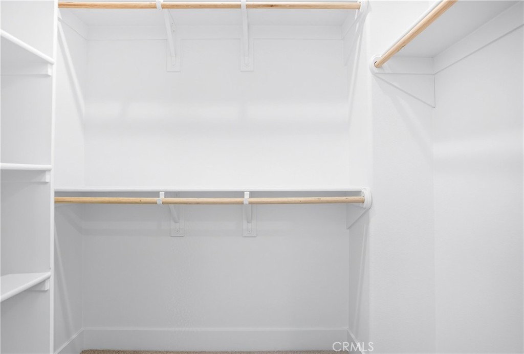 Mariposa - Residential Lease