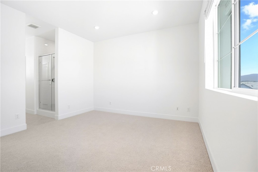 Mariposa - Residential Lease